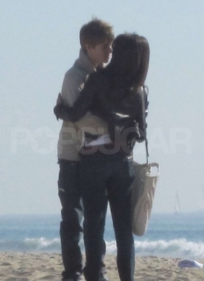 normal_008 - February 6th - Taking a walk at the beach with Justin Bieber