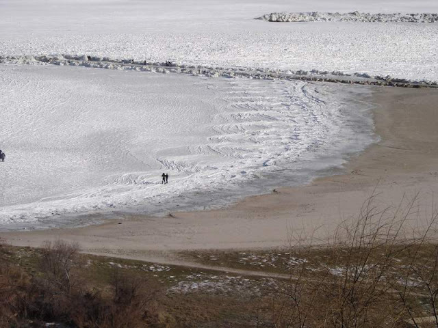 Frozen Black Sea (21)