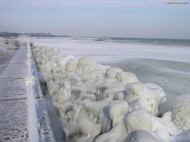 Frozen Black Sea (2) - Marea la Neptun 2-02-2012