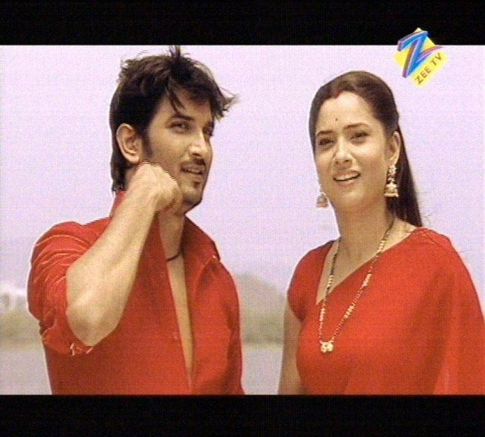 197236_199416393425462_174787245888377_605140_3697181_n - Sushant and Ankita prince and princess in red