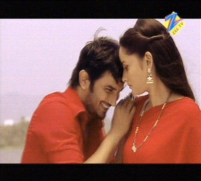 206609_199412283425873_174787245888377_605091_8173462_n - Sushant and Ankita prince and princess in red