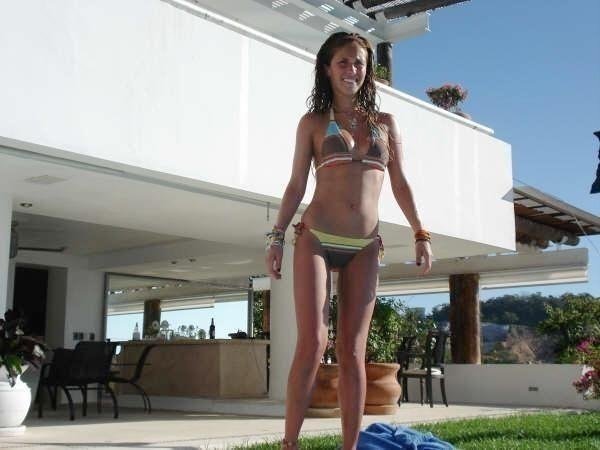 22152_107800962567085_100000115457171_195565_1148129_n