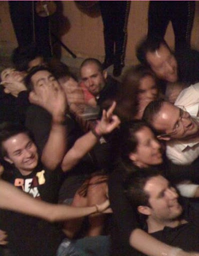 28709_121705091201109_100000848556072_109053_2121503_n