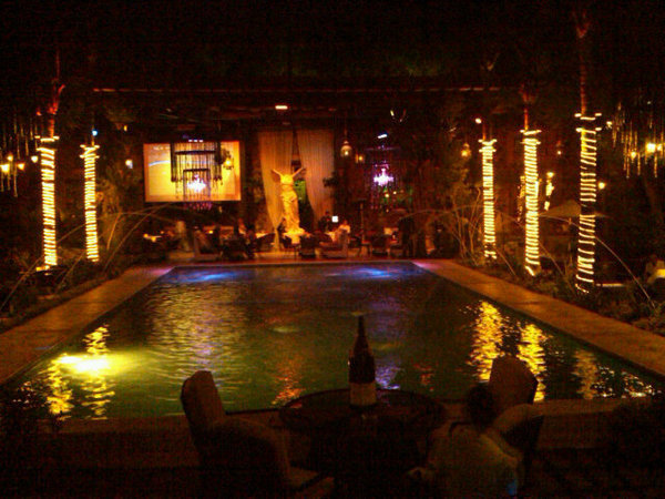 32227_119303351435664_100000680003540_147292_4005435_n