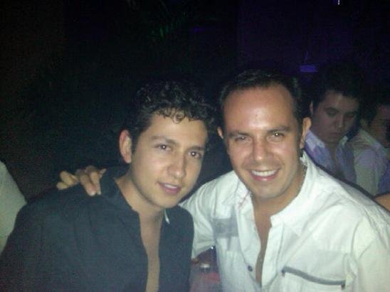 32227_119303368102329_100000680003540_147295_3428933_n