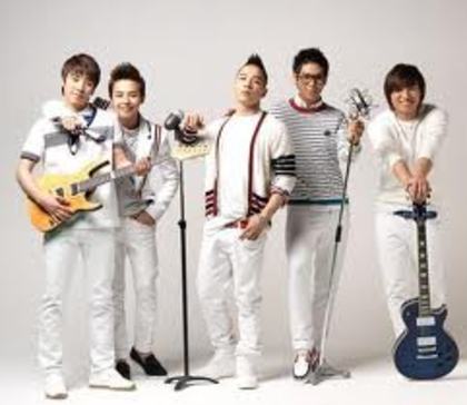 =big+bang+band&hl=ro&prmd=imvnsource=univ&sa= - x-- Big Bang --x