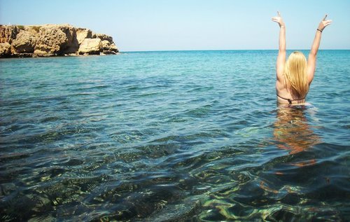 229242_10150230228764750_506479749_8528152_7443288_n_large