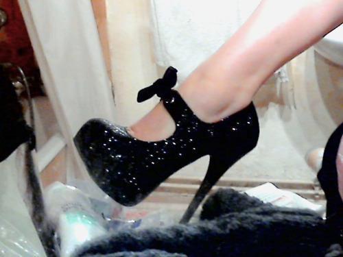 291985_212300862164705_182142248513900_581561_506096588_n_large