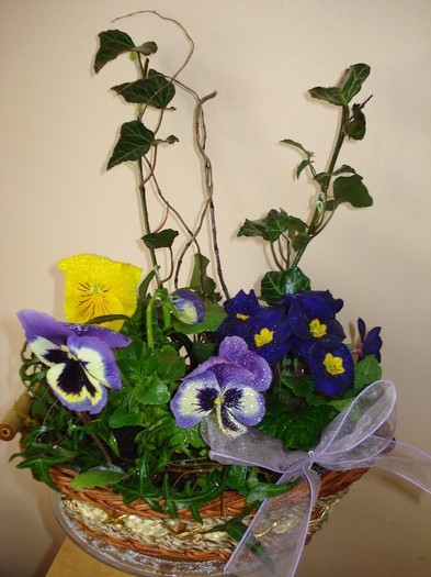 Martie 2011