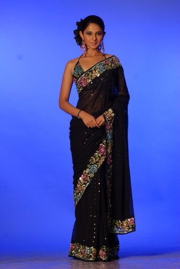 208346_138462639559057_131563576915630_229754_6722720_n - jennifer winget