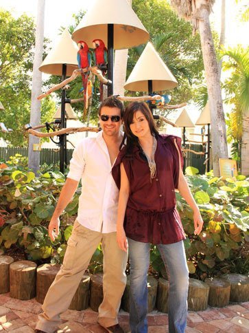 259854_106818192750204_100002660718953_42084_6666783_n