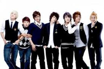 =U-KISS&hl=ro&prmd=imvnsl&tbm=isch&tbo=u&source=univ&sa=X&ei=YG8uT4qKDYzLtAbg5JQsAQ& - U-KISS