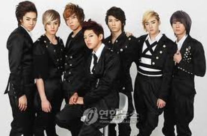 =U-KISS&hl=ro&prmd=imvnsl&tbm=isch&tbo=u&source=univ&sa=X&ei=YG8uT4qKDYzLtAbg=0CEwQsAQ&