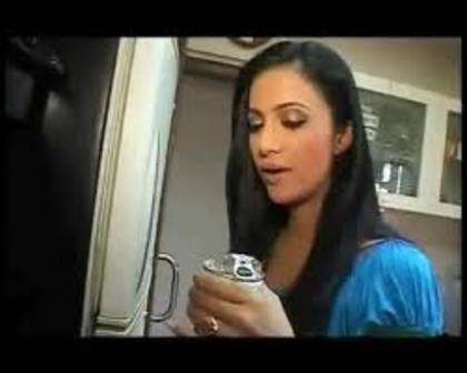 images (8) - Shona new SBS Segment Capz added Shilpa Anand