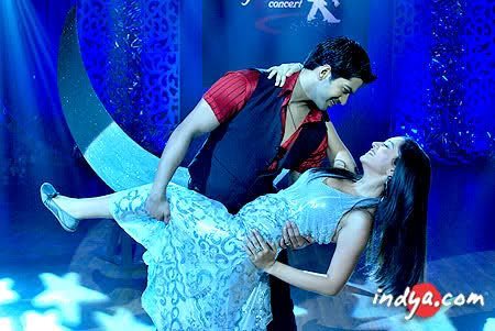 381568_233877583356466_130388720372020_510610_621456178_n - Save Sanjeevani Concert DMG
