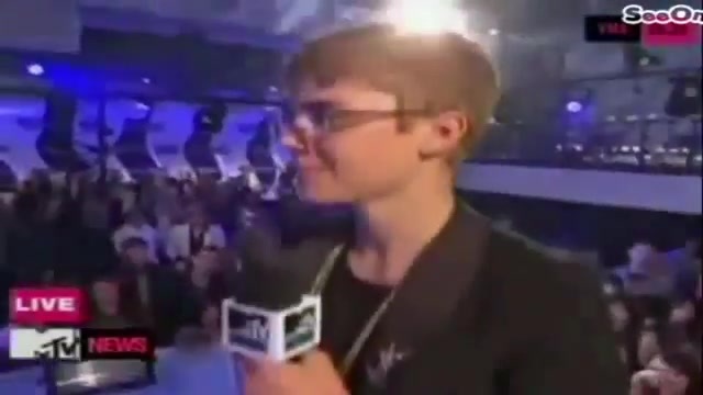 Selena Gomez Interviews Justin Bieber at MTV VMAs 2011 168