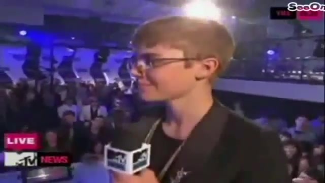 Selena Gomez Interviews Justin Bieber at MTV VMAs 2011 171