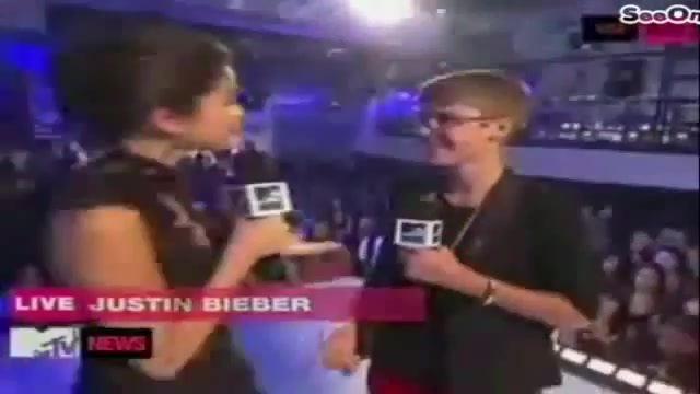 Selena Gomez Interviews Justin Bieber at MTV VMAs 2011 189