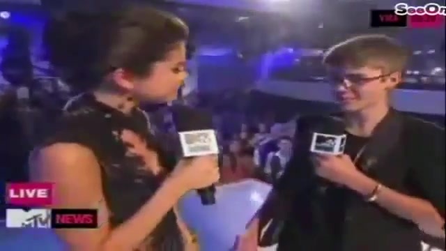 Selena Gomez Interviews Justin Bieber at MTV VMAs 2011 271