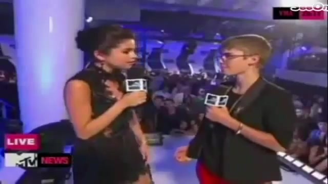 Selena Gomez Interviews Justin Bieber at MTV VMAs 2011 334