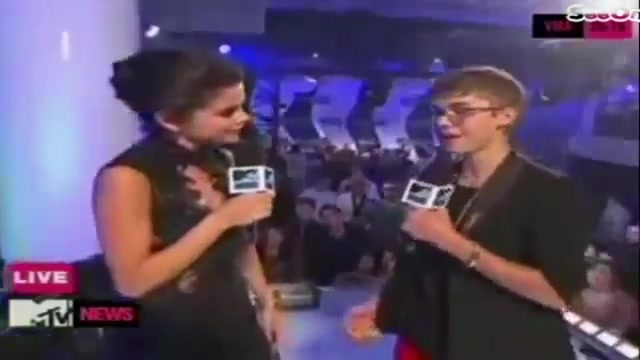 Selena Gomez Interviews Justin Bieber at MTV VMAs 2011 356