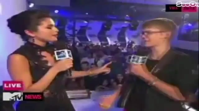 Selena Gomez Interviews Justin Bieber at MTV VMAs 2011 371
