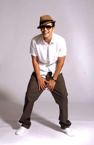 5870443- - Se7en
