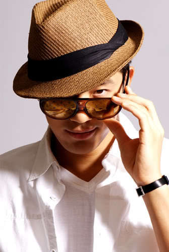 5870448- - Se7en