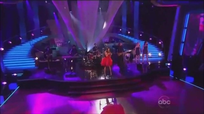WS live-dancing 072