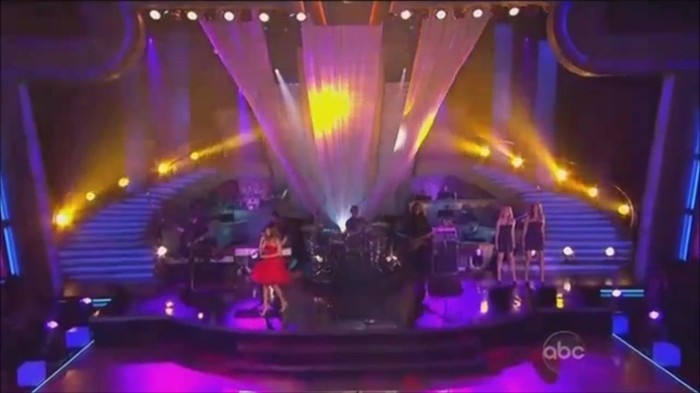 WS live-dancing 198