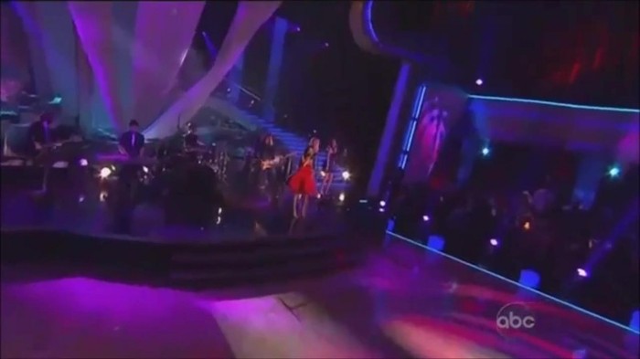 WS live-dancing 251