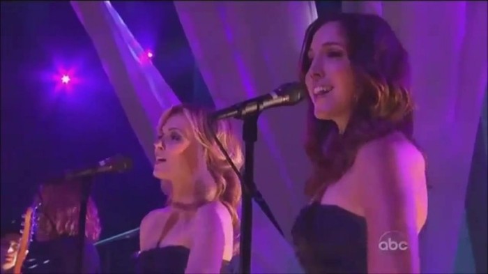 WS live-dancing 258