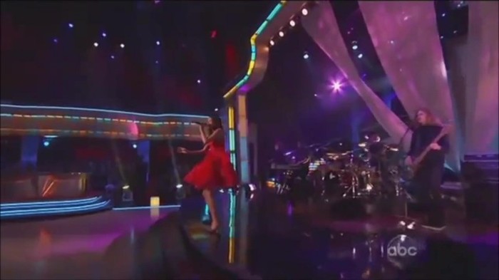 WS live-dancing 283