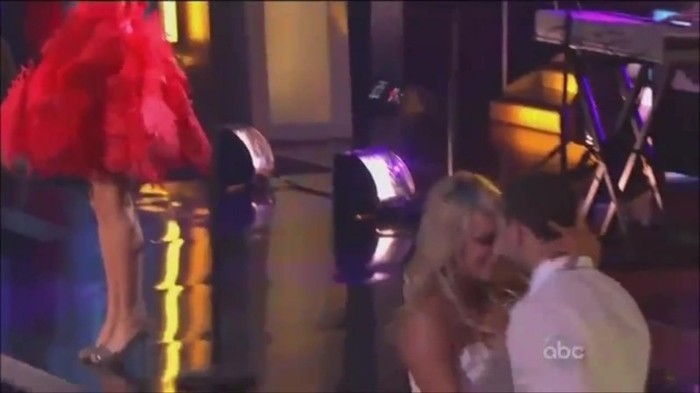 WS live-dancing 332