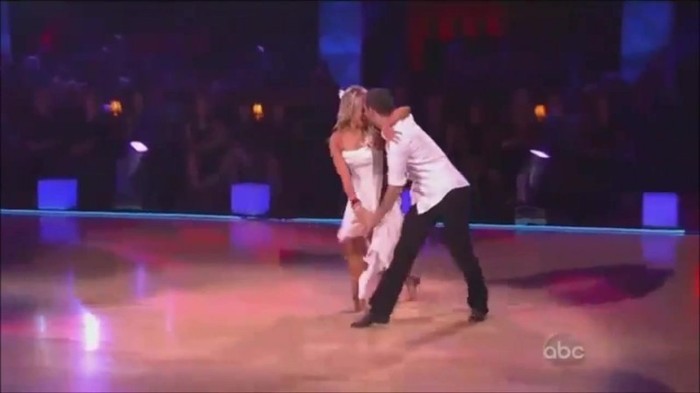 WS live-dancing 370