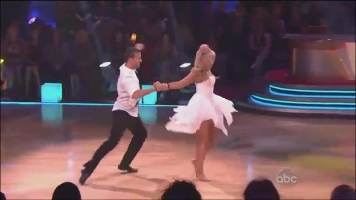 WS live-dancing 407