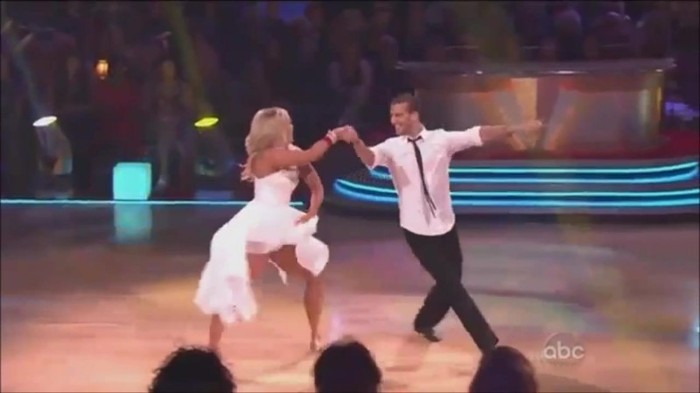 WS live-dancing 410
