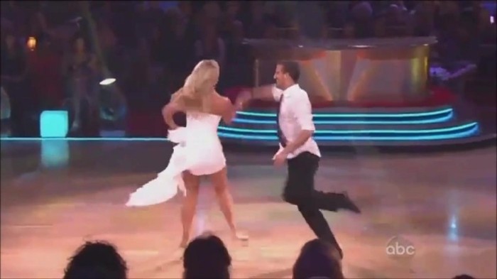 WS live-dancing 411