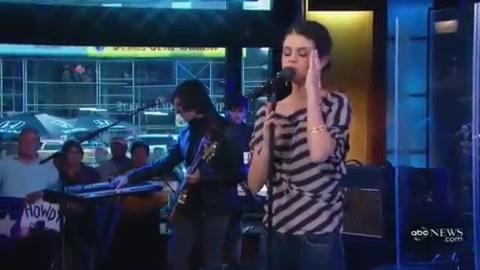Aywr on GMA 089 - Selena Gomez - A Year Without Rain Good Morning America