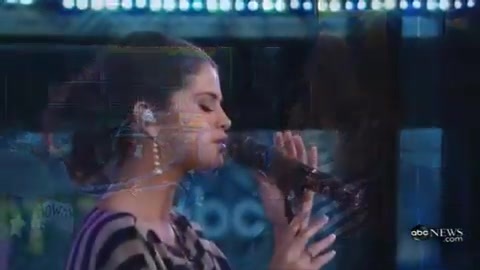 Aywr on GMA 092 - Selena Gomez - A Year Without Rain Good Morning America