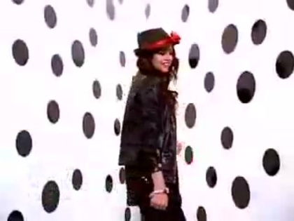 SG ~ CDV 499 - Selena Gomez - Cruella De Vil Music video