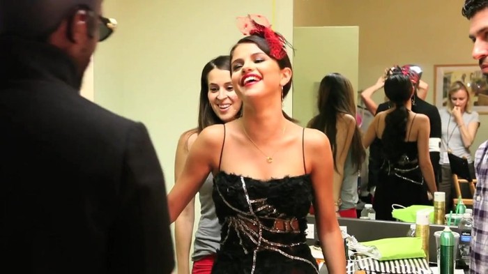 0_ 409 - Selena Gomez Teen Choice We Own The Night