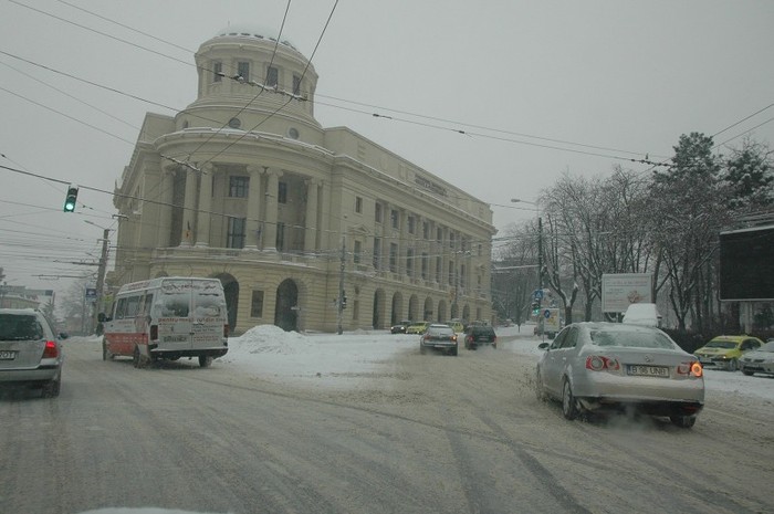 1 (2) - A sosit iarna la Iasi 2012