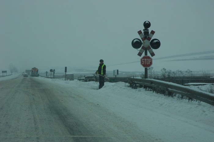 bariera  Letcani - A sosit iarna la Iasi 2012