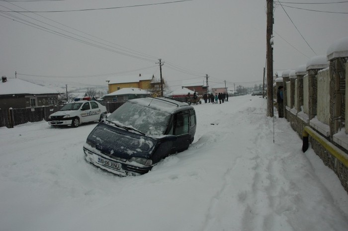 Scobilteni - Podu  Iloaie - A sosit iarna la Iasi 2012