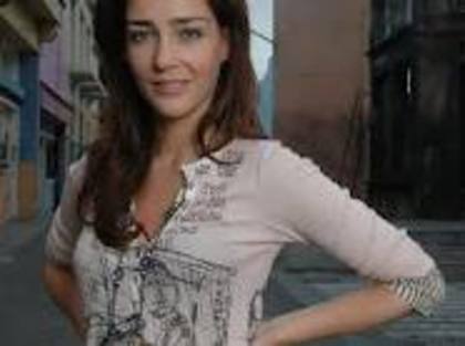 images (67) - Paola Krum