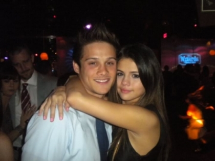 normal_tumblr_lrdrib0BCx1qf3mano1_500 - 16 Mai - WOWP Wrap Party