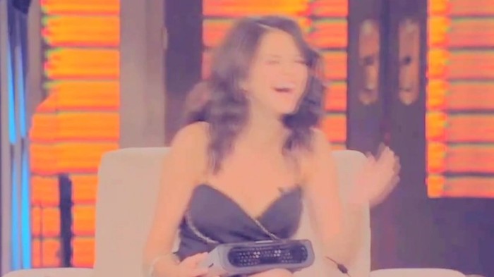 001 316 - Selena Gomez Live life to the fullest