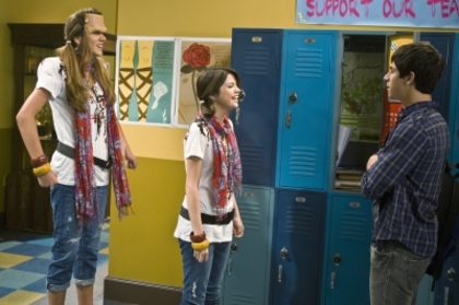 normal_01 - Wizards of Waverly Place Season 3 Episode 1 Franken-Girl