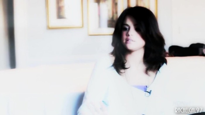 ~01 336 - Selena Gomez People forget that it hurts my feelings
